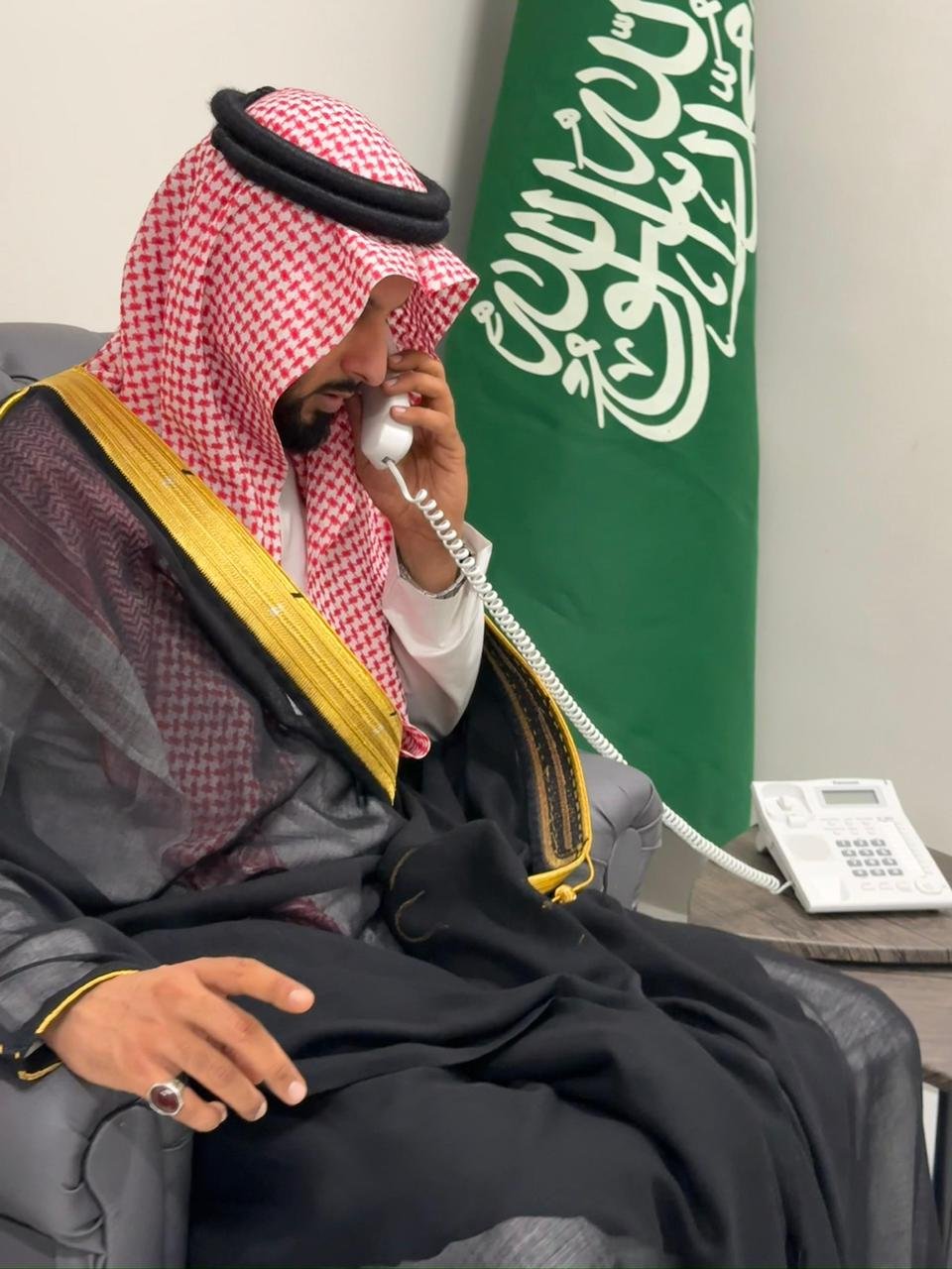 تواصل مباشر